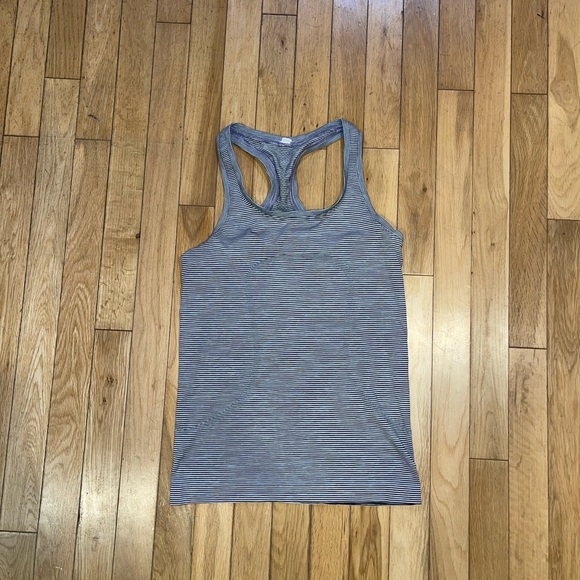 lululemon athletica Tops - Women’s Lululemon athletic tank top striped